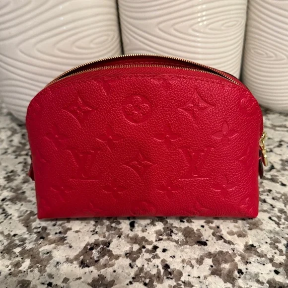 Luis Vuitton Red Designer Embossed Leather Pouch/ Cosmetic Pouch ❤️❤️ - Picture 1 of 7